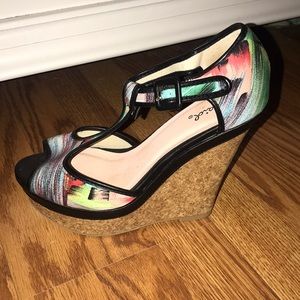 Multi-Color Wedges